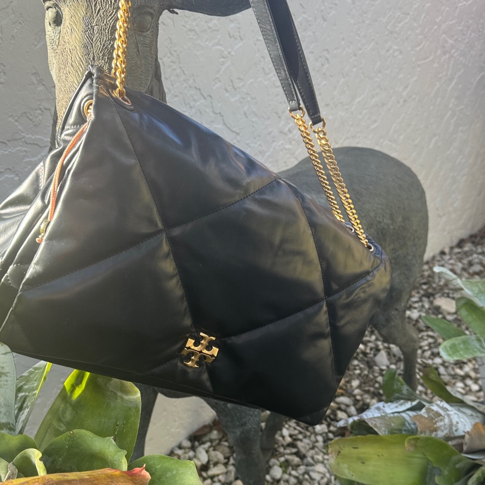 Tory Burch Black Quilted messenger tote